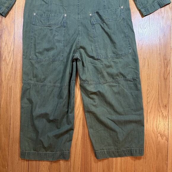 Free People We The Free Margarita Jumpsuit Women’s Size Medium Faded Green Wide - Picture 16 of 16